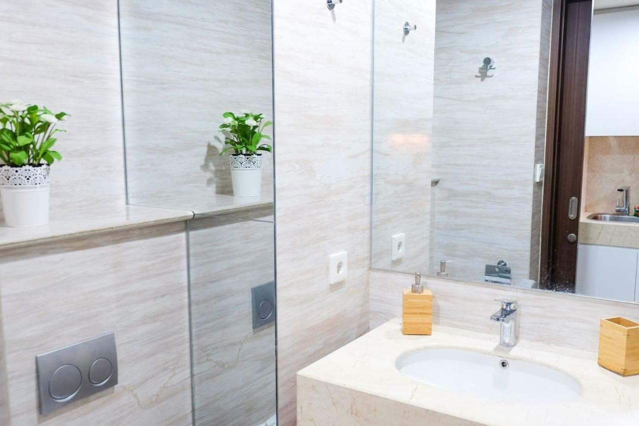 Lavenderbnb 1 At Uttara The Icon Apartment Yogyakarta Luaran gambar